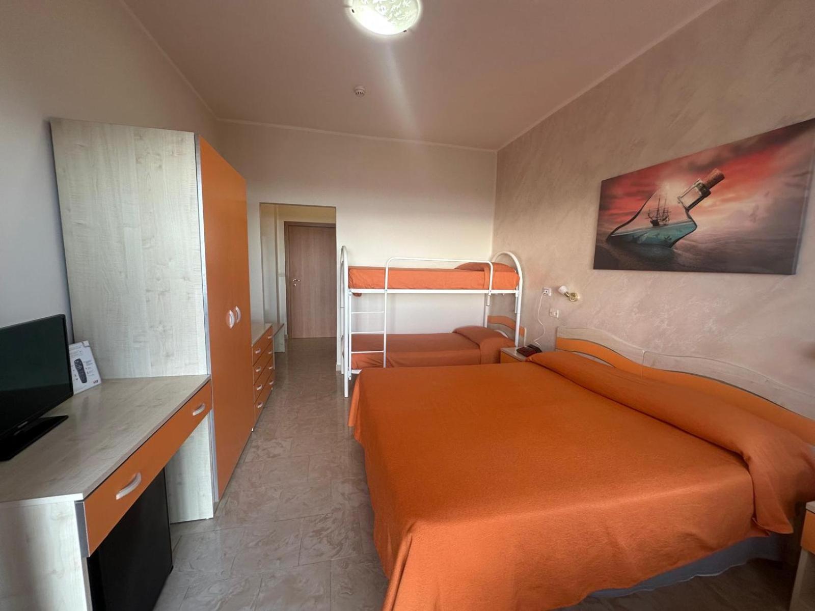 Hotel Germania Прая-а-Маре Экстерьер фото